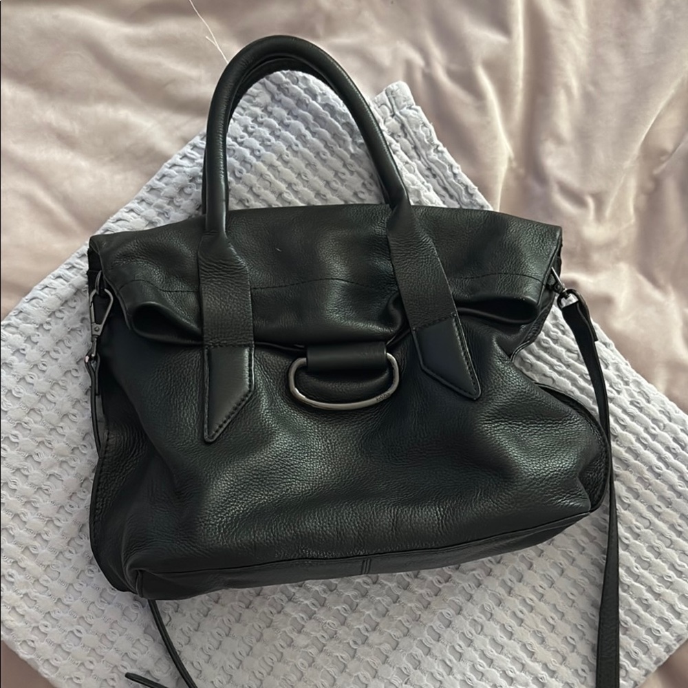 Kooba Elegant Black Leather Handbag with the long strap and magnetic closure - Picture 2 of 15